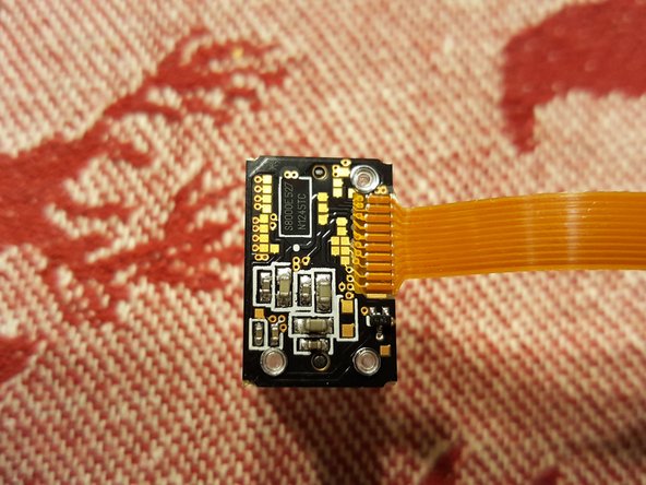 Logitech Anywhere Mouse MX Full Disassembly, Darkfield sensor and lens: 手順 18、 3の画像 3