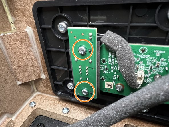 Marshall Stanmore II Power Switch Replacement, Power Switch: crwdns2935265:04crwdnd2935265:02crwdnd2935265:03crwdne2935265:0