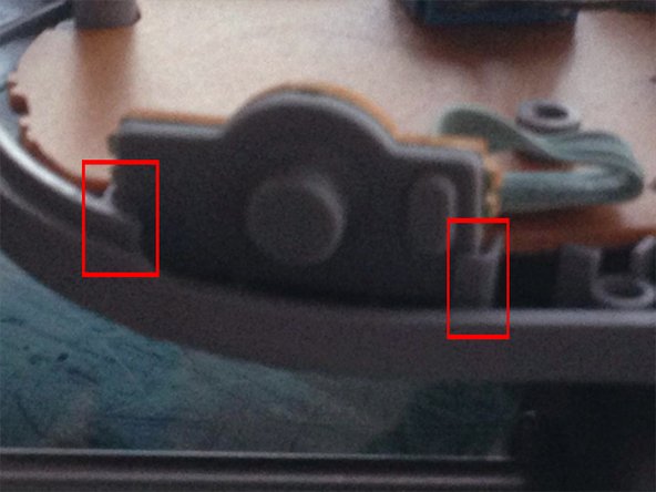 Cleaning the Controller Buttons: crwdns2935265:04crwdnd2935265:02crwdnd2935265:02crwdne2935265:0