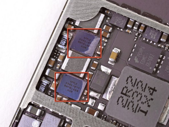 iPad Mini Wi-Fi Teardown: crwdns2935265:021crwdnd2935265:03crwdnd2935265:03crwdne2935265:0