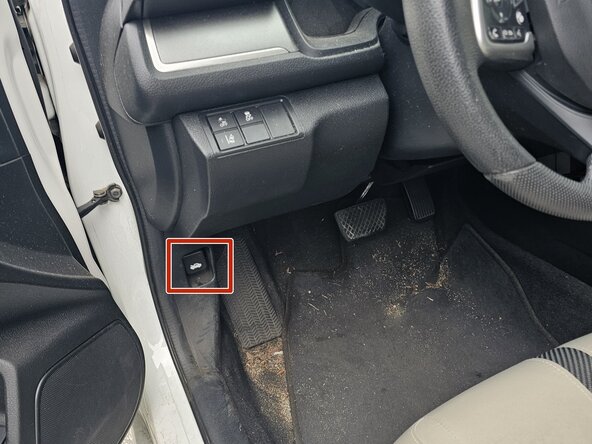 2016-2020 Honda Civic Battery Replacement, Battery: crwdns2935265:01crwdnd2935265:02crwdnd2935265:03crwdne2935265:0