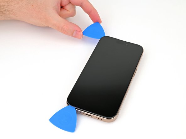 iPhone 16 Pro Screen Replacement