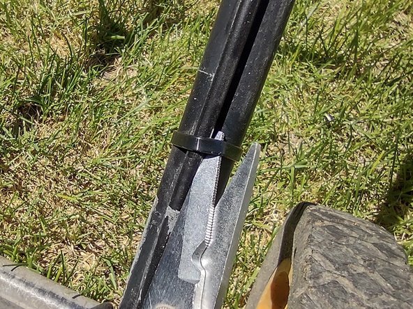 Weed Eater Rotary Lawn Mower Engine Control Cable Replacement: crwdns2935265:03crwdnd2935265:03crwdnd2935265:03crwdne2935265:0