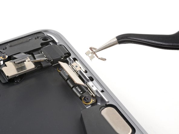 MacBook Pro 13" 2022 (M2) Thunderbolt Ports Replacement, Remove the spring contacts: step 32, image 2 of 3