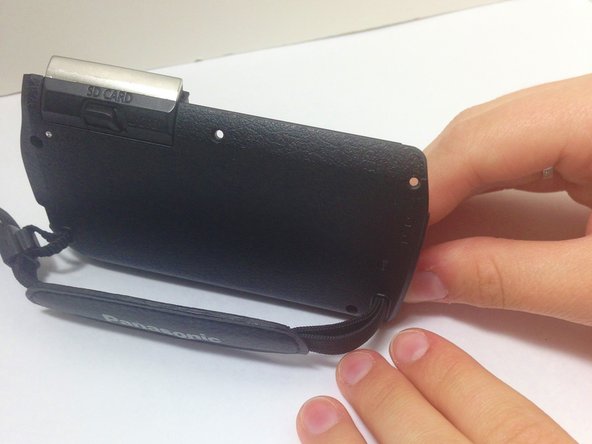 Panasonic HDC-TM15 Hand-Strap Replacement: crwdns2935265:09crwdnd2935265:02crwdnd2935265:02crwdne2935265:0