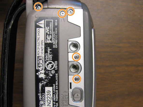 JVC GR-D290U LCD Screen Replacement: crwdns2935265:023crwdnd2935265:03crwdnd2935265:03crwdne2935265:0