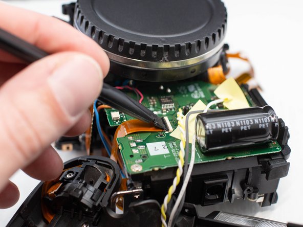 Canon EOS Rebel T3 Shutter Assembly Replacement, Desoldering Shutter Assembly Cable: stap 0, afbeelding 2 van 3