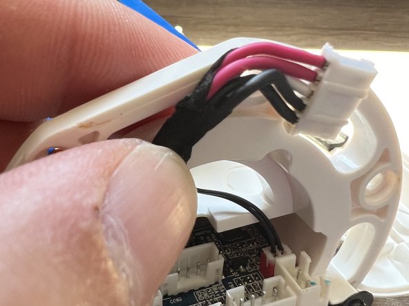 JBL Pulse 3 Battery Replacement, Disconnecting the battery: step 13, image 2 of 2