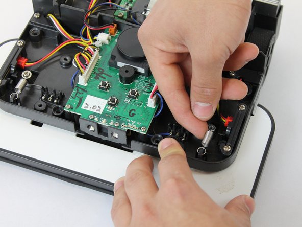 iRobot Braava 320 Deck Plate Assembly  Replacement: crwdns2935265:07crwdnd2935265:02crwdnd2935265:03crwdne2935265:0