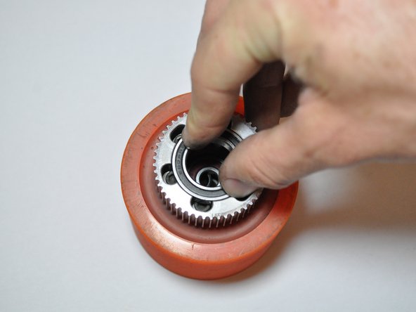 Boosted Board 1st Generation Pulley Bearings Replacement: 6 단계, 이미지 3개 중 3개