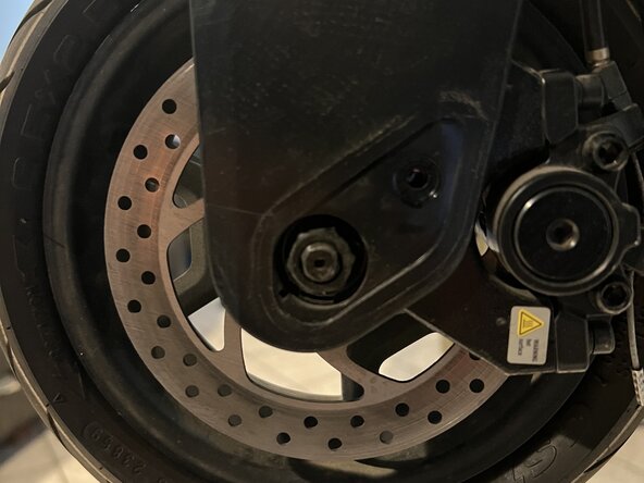 NIU KQi3 Pro Electric Scooter Front Tire Replacement: crwdns2935265:03crwdnd2935265:02crwdnd2935265:02crwdne2935265:0