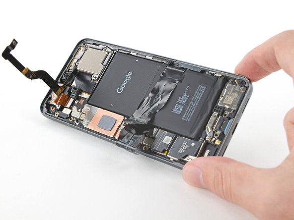 Sostituzione batteria Google Pixel 8: passo 40, immagine 2 di 2