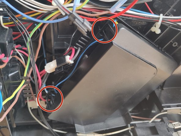 Dismantling the Melitta Caffeo CI brew group in the appliance, (Optional) Releasing the motor connection - Part 1: crwdns2935265:06crwdnd2935265:02crwdnd2935265:03crwdne2935265:0