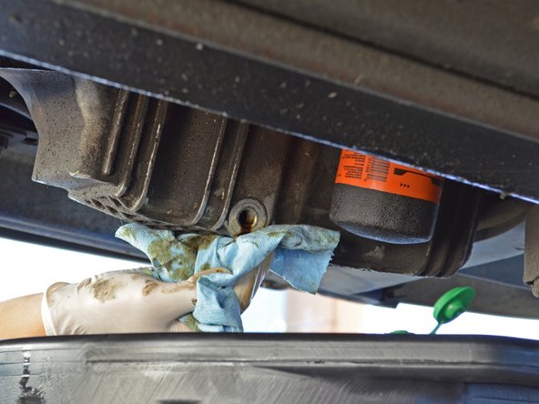 1995-1999 Dodge/Plymouth Neon Oil Change (SOHC): crwdns2935265:010crwdnd2935265:02crwdnd2935265:03crwdne2935265:0