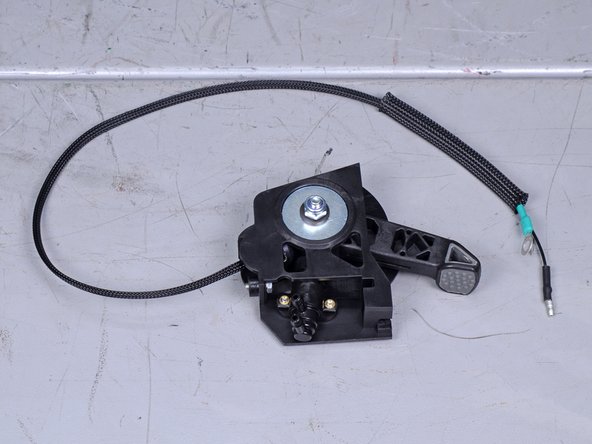 Wacker 4-Stroke Rammer BS504AS REV 101 (2019) Petcock Replacement, Remove the throttle assembly: crwdns2935265:013crwdnd2935265:03crwdnd2935265:03crwdne2935265:0