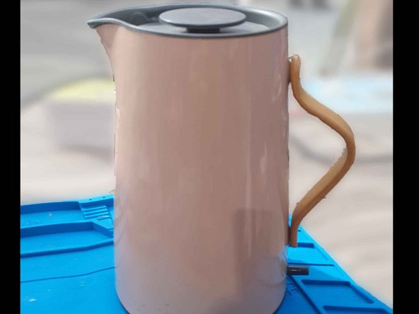 Stelton X-210-4 Wasserkocher Demontage, Wasserkocher: Schritt 1, Bild 1 von 2