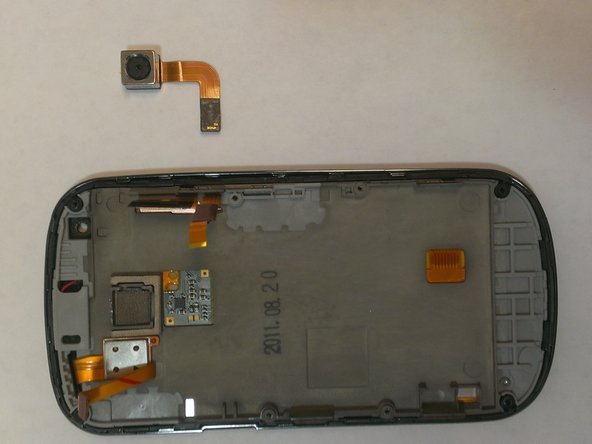 Pantech Breakout Rear Facing Camera Replacement, Removing Rear Facing Camera: crwdns2935265:08crwdnd2935265:02crwdnd2935265:02crwdne2935265:0