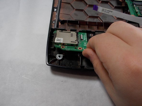 Asus ROG G751JL-BSI7T28 Speaker Replacement: crwdns2935265:012crwdnd2935265:02crwdnd2935265:03crwdne2935265:0