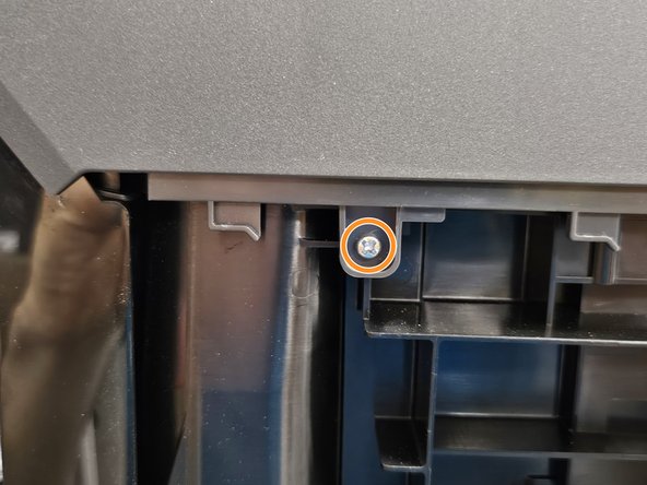 S7 MaxV Ultra dock: Suction fan replacement, Remove the left side panel.: crwdns2935265:09crwdnd2935265:02crwdnd2935265:02crwdne2935265:0