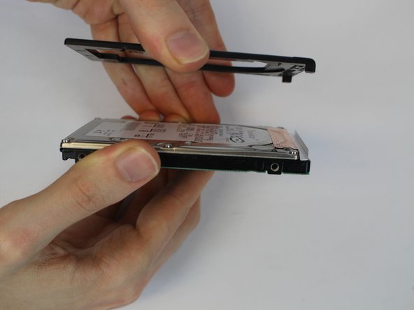 IBM ThinkPad 600E Hard Drive Disk Replacement: crwdns2935265:09crwdnd2935265:02crwdnd2935265:02crwdne2935265:0