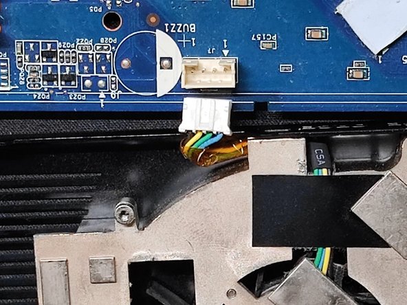 GeForce 9800GT Teardown, Heatsink removal: crwdns2935265:03crwdnd2935265:02crwdnd2935265:02crwdne2935265:0