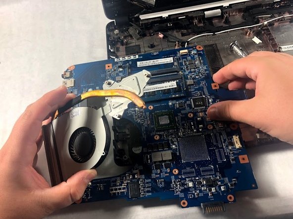 Gateway NE52214U Fan Replacement: crwdns2935265:09crwdnd2935265:02crwdnd2935265:02crwdne2935265:0