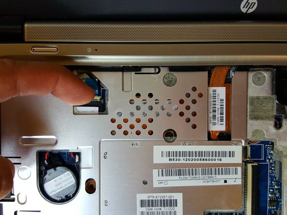 HP Folio 13t-1000 RAM Replacement, Top Hardware Cover: crwdns2935265:07crwdnd2935265:02crwdnd2935265:03crwdne2935265:0