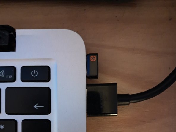 Convertire Macbook Pro in iKeyBoard Pro, Connetti l'iKeyBoard Pro alla TV o a un monitor: passo 3, immagine 1 di 2