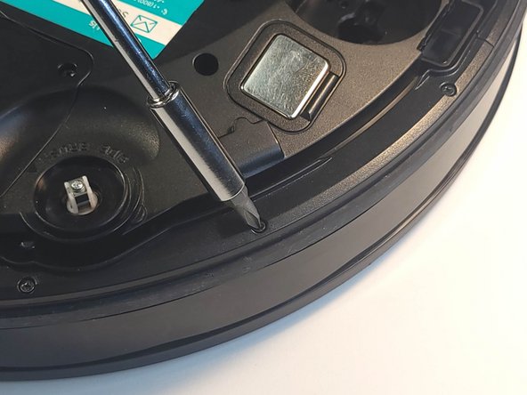 How to Repair a Eufy RoboVac 15C Max that Drives Erratically: step 8, image 2 of 2