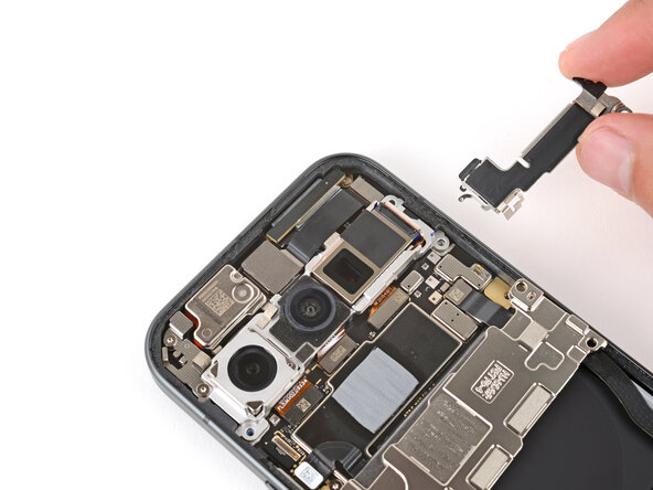 Google Pixel 10 Rear Cameras Replacement, Remove the bracket: 20 단계, 이미지 3개 중 3개