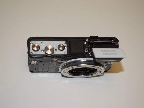Nikon 1 AW 1 Rear Panel Replacement: crwdns2935265:07crwdnd2935265:03crwdnd2935265:03crwdne2935265:0