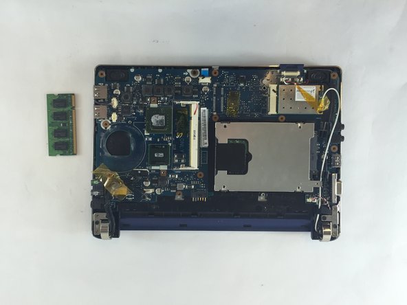 Samsung NP-NC10-KA02US RAM Replacement: crwdns2935265:011crwdnd2935265:02crwdnd2935265:02crwdne2935265:0