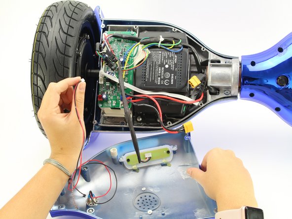 Hover-1 Titan Power Button Replacement: crwdns2935265:05crwdnd2935265:03crwdnd2935265:03crwdne2935265:0