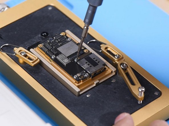 How to Fix an iPhone 11 Pro That Won't Turn On