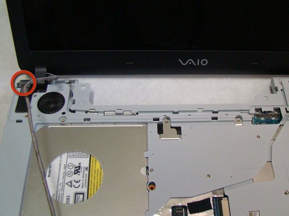 Sony Vaio VGN-FS640 LCD Screen Replacement: crwdns2935265:024crwdnd2935265:02crwdnd2935265:03crwdne2935265:0