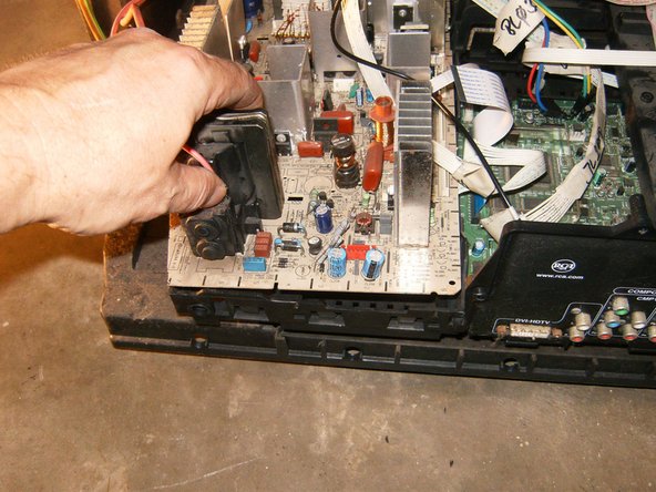 R52WH74 Motherboard Component Replacement: crwdns2935265:05crwdnd2935265:03crwdnd2935265:03crwdne2935265:0