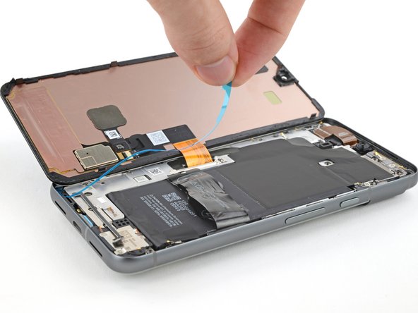 How to Apply New Screen Adhesive in Your Google Pixel 8