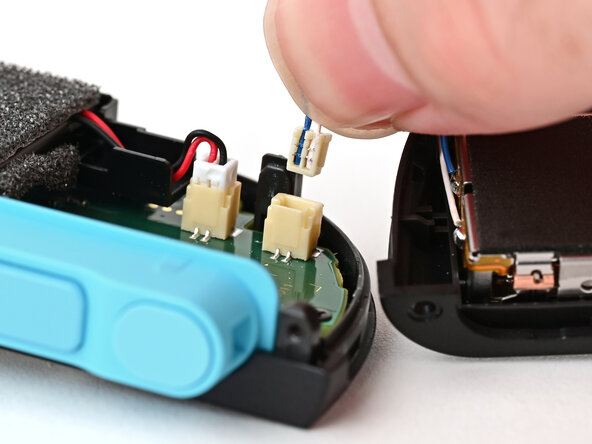 Joy-Con 2 (Left) Battery Replacement, Connect the rumble motor: crwdns2935265:020crwdnd2935265:01crwdnd2935265:02crwdne2935265:0