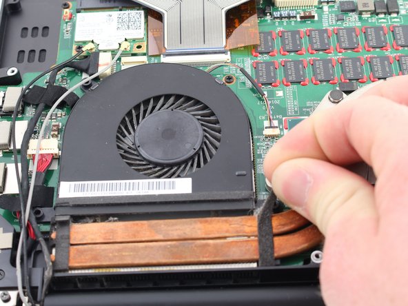 Razer Blade RZ09-0130 2015 Fan Replacement: stap 0, afbeelding 2 van 2