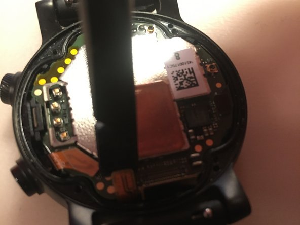 Motorola Moto 360 3rd Gen Battery  Replacement, Disconnect all the ribbons: crwdns2935265:03crwdnd2935265:02crwdnd2935265:03crwdne2935265:0