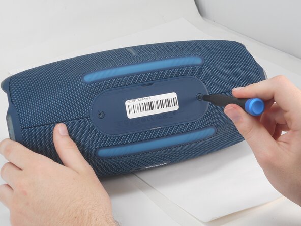 JBL Xtreme 4 Charging Port Replacement, Battery: crwdns2935265:01crwdnd2935265:02crwdnd2935265:03crwdne2935265:0