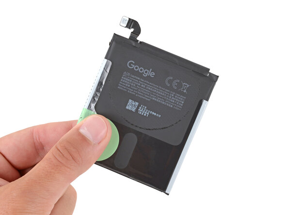 Google Pixel 10 Battery Replacement, Remove the battery: 27 단계, 이미지 3개 중 3개