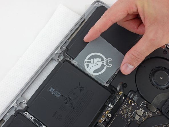 MacBook Pro 13" Function Keys 2017 Battery Replacement: crwdns2935265:037crwdnd2935265:02crwdnd2935265:02crwdne2935265:0