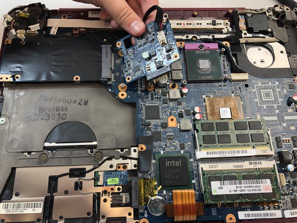 Sony Vaio PCG-3C2L Motherboard Replacement: step 22, image 2 of 3