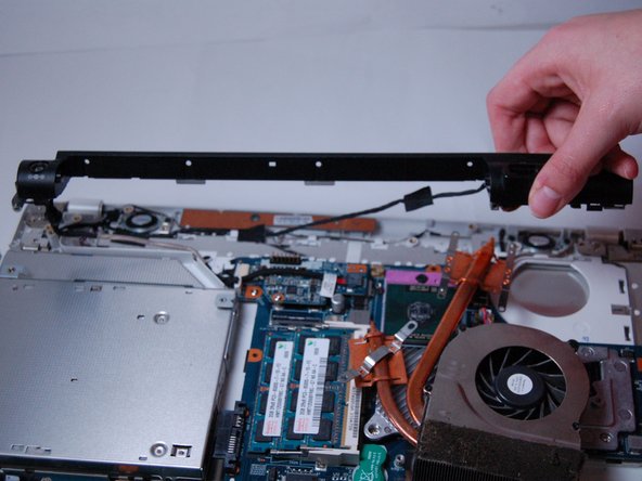 Sony Vaio VPCCW17FX Speakers Replacement: crwdns2935265:08crwdnd2935265:02crwdnd2935265:02crwdne2935265:0