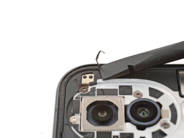 Google Pixel 10a Battery Replacement, Clean the frame: step 33, image 2 of 3