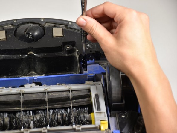 iRobot Roomba 770 Main Wheels Replacement, Main Wheels: crwdns2935265:06crwdnd2935265:02crwdnd2935265:02crwdne2935265:0