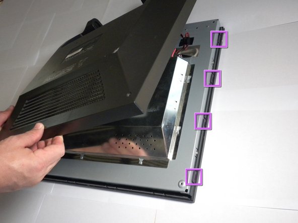 Sceptre X9 Komodo VII Board Cover Replacement: crwdns2935265:05crwdnd2935265:02crwdnd2935265:03crwdne2935265:0