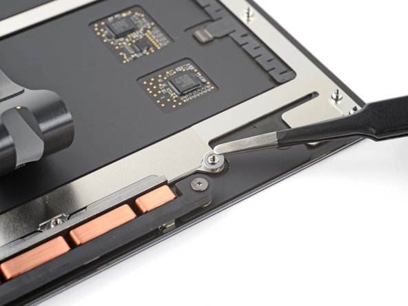 MacBook Pro 16" Late 2023 Trackpad Replacement: Schritt 23, Bild 3 von 3