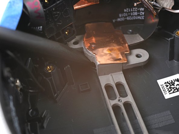 HTC Vive XR Elite Camera Array Replacement, Separate the left adhesive: crwdns2935265:0101crwdnd2935265:02crwdnd2935265:03crwdne2935265:0